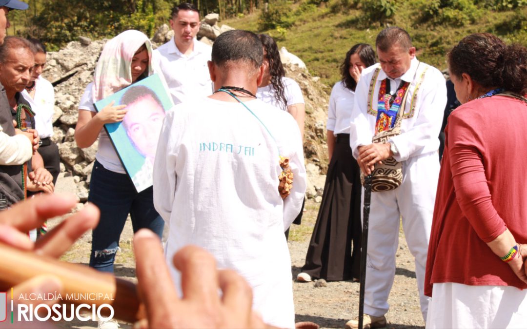 Entrega digna de víctima del conflicto armado