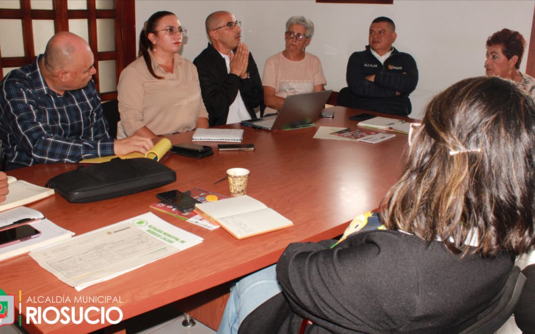 Trabajando hacia la calidad educativa