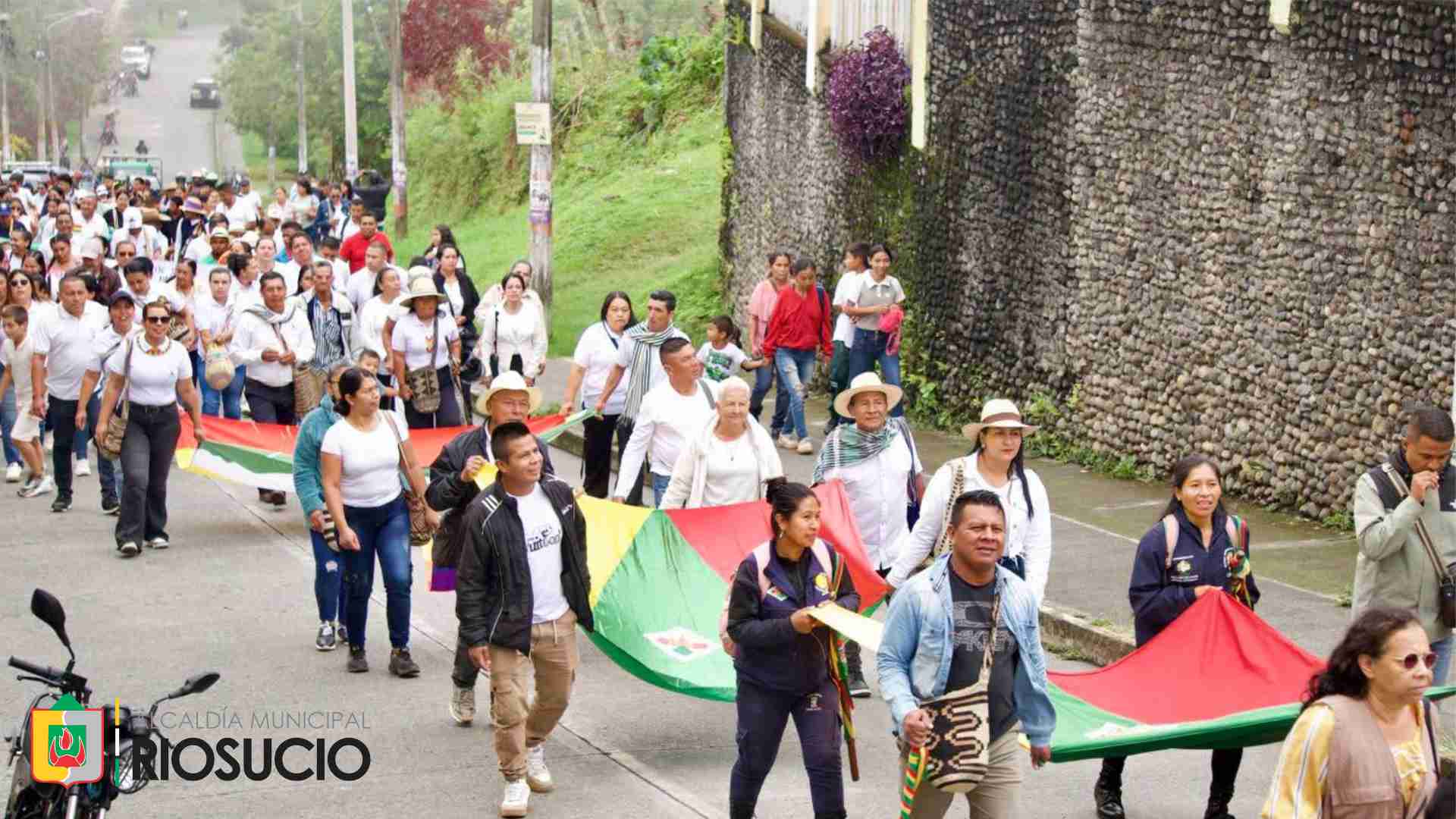 nota dia municipal victimas Personas marchando por el día municipal de las víctimas