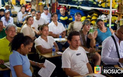 Mesa de diálogo por la contingencia de la plaza de mercado